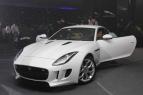 Jaguar chính thức tiếp cận giới đi xe sang Việt