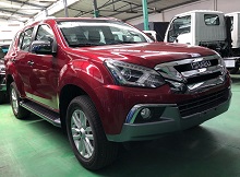 ISUZU MU- X 3.0 AT (4x4)